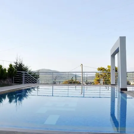 Prestige E - 4 Bedroom Private In Ovacik فيلة