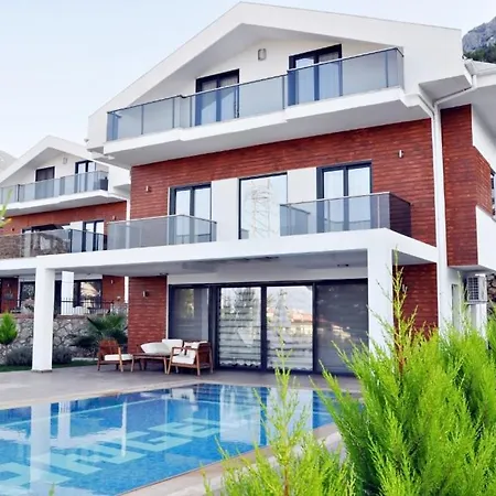 Prestige E - 4 Bedroom Private In Ovacik Villa
